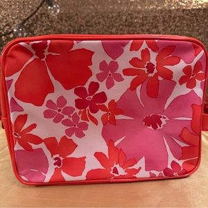 NWOT Elizabeth Arden Pink and Red Floral Cosmetic Bag